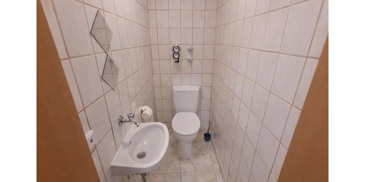 Etagenwohnung Uhingen - 3 Zimmer, 90 m&sup2;, 1.300&euro; | Angebot:25922230