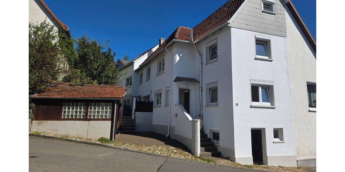 Doppelhaushälfte Nürtingen-Neckarhausen Neckarhausen - 8 Zimmer, 135 m&sup2;, 498.000&euro; | Angebot:25782132
