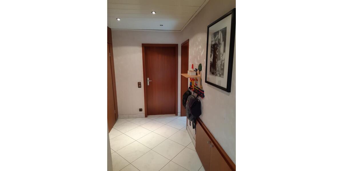 Maisonettenwohnung Bad Boll - 3.5 Zimmer, 125 m&sup2;, 330.000&euro; | Angebot:23166690