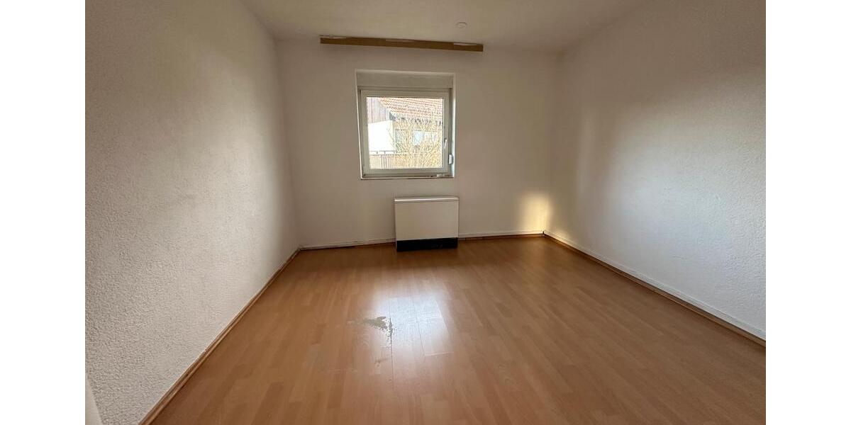 Etagenwohnung Lonsee - 4 Zimmer, 85 m&sup2;, 850&euro; | Angebot:25446983