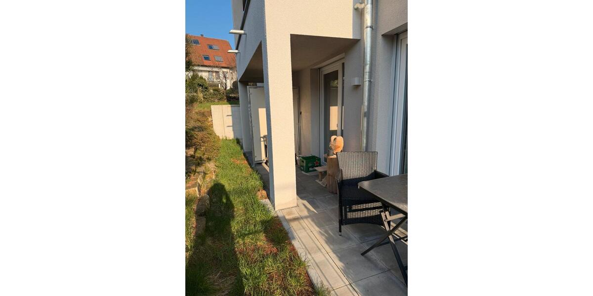 Erdgeschoßwohnung Weinstadt - 3 Zimmer, 93 m&sup2;, 1.305&euro; | Angebot:26008063