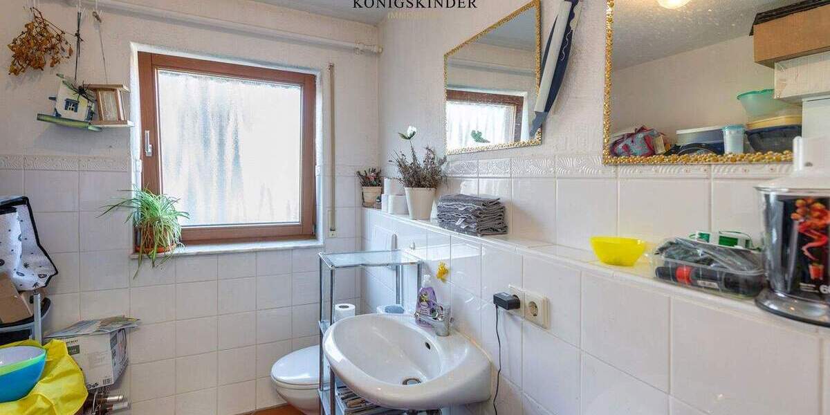 Einfamilienhaus Gruibingen - 8 Zimmer, 223 m&sup2;, 579.000&euro; | Angebot:25680029