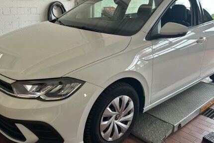 VW Polo 25.949 km 15.610 &euro; Zell u.A. 73119