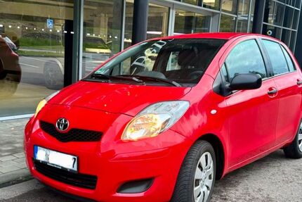 Toyota Yaris 187.000 km 2.500 &euro; Maitis 73037