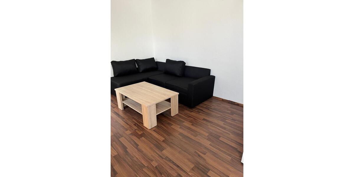 Dachgeschoßwohnung Neidlingen - 2.5 Zimmer, 65 m&sup2;, 690&euro; | Angebot:24338091