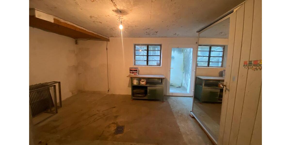 Reihenhaus Nürtingen - 4 Zimmer, 80 m&sup2;, 1.245&euro; | Angebot:25639747