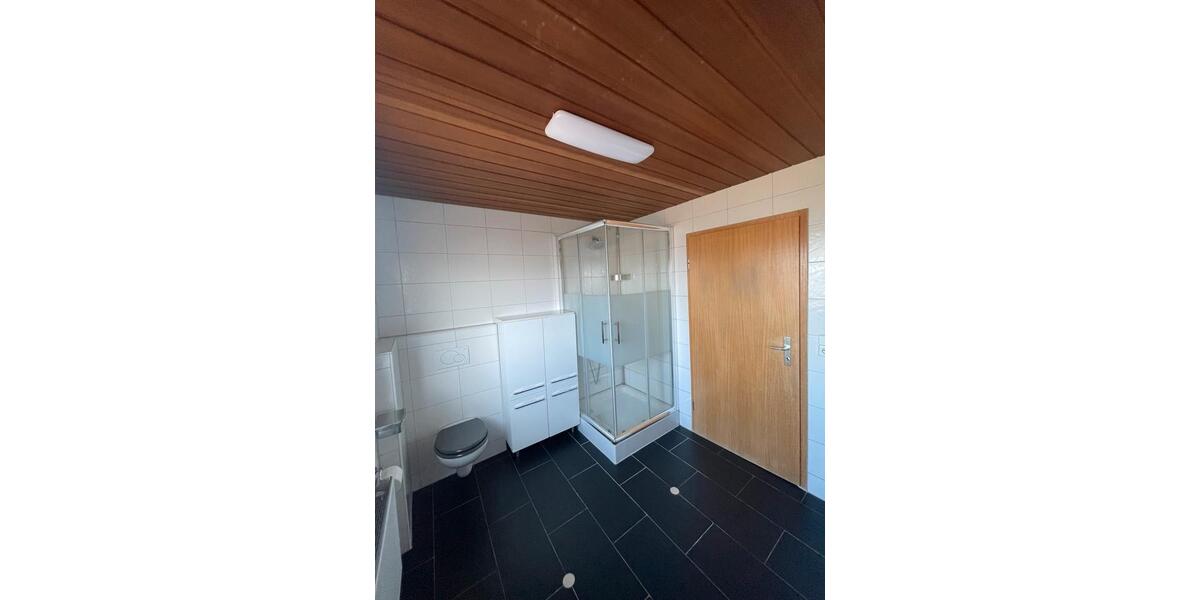 Etagenwohnung Laichingen - 4.5 Zimmer, 113 m&sup2;, 1.300&euro; | Angebot:26671464