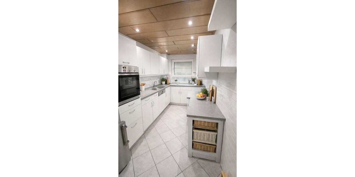 Etagenwohnung Oberboihingen - 5 Zimmer, 135 m&sup2;, 1.250.000&euro; | Angebot:27096387