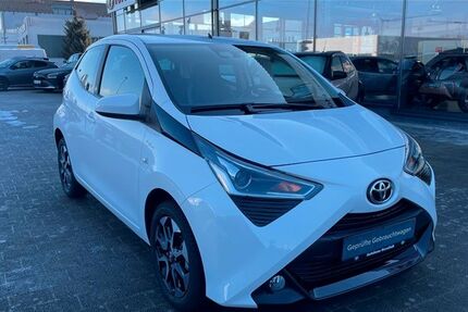 Toyota Aygo (X) 8.300 km 13.890 &euro; Göppingen 73037
