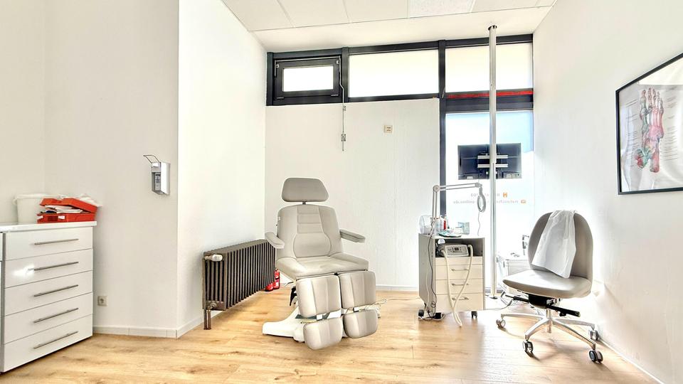 Gewerbeobjekt Mutlangen - 890&euro; | Angebot:25367678