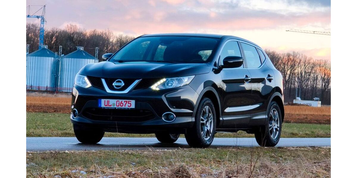 Nissan Qashqai 99.000 km 9.480 &euro; Lonsee 89173