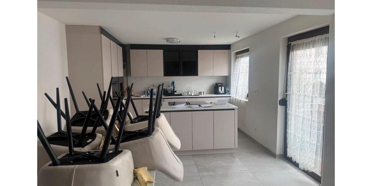 Etagenwohnung Schorndorf - 3 Zimmer, 73 m&sup2;, 1.650&euro; | Angebot:25376696