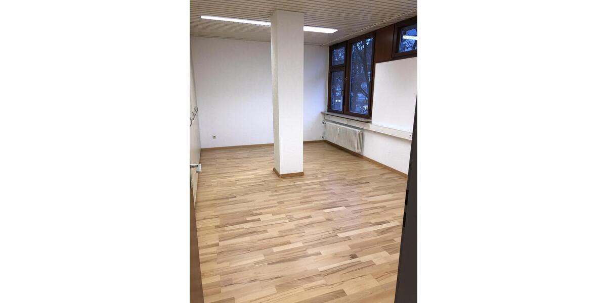 Gewerbeobjekt Göppingen - 750&euro; | Angebot:25355324