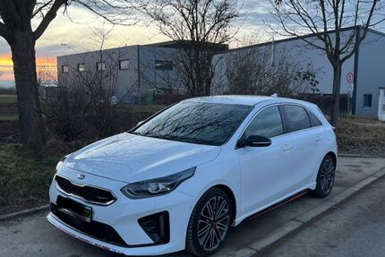 Kia ceed / Ceed 57.225 km 20.250 &euro; Esslingen 73734