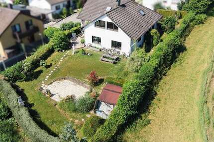 Haus Lorch - 6.5 Zimmer, 176 m&sup2;, 599.000&euro; | Angebot:27109657