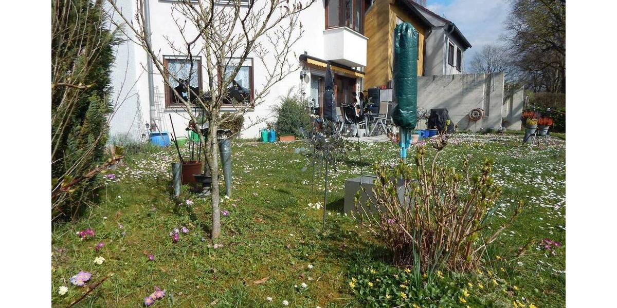 Reihenmittelhaus Süßen - 4 Zimmer, 91 m&sup2;, 345.000&euro; | Angebot:26018224