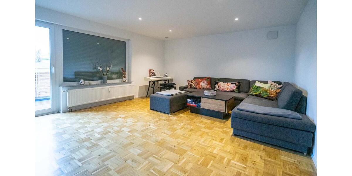 Erdgeschoßwohnung Westerheim - 3 Zimmer, 92 m&sup2;, 950&euro; | Angebot:25920875