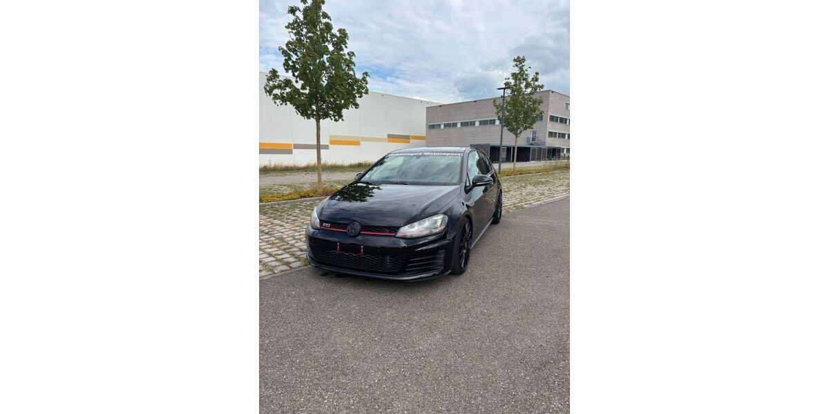 VW Golf 84.000 km 17.800 &euro; Zell u.A. 73119