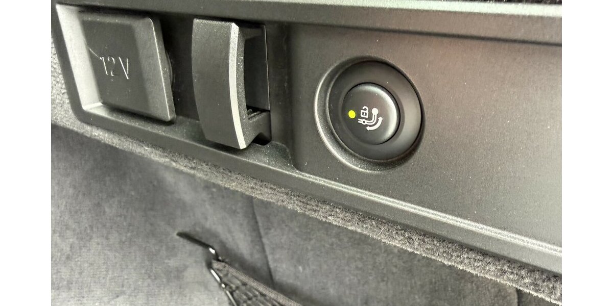 BMW 320D Touring XDrive Sport Line Leder 111.000 km 24.850 &euro; Schorndorf 73614