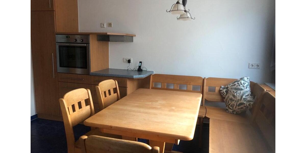 Reihenhaus Bad Ditzenbach - 6 Zimmer, 160 m&sup2;, 1.500&euro; | Angebot:23488856