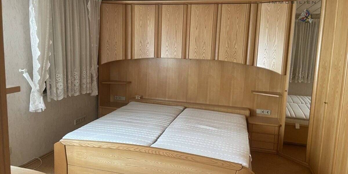 Doppelhaushälfte Geislingen an der Steige Geislingen - 6 Zimmer, 161 m&sup2;, 229.000&euro; | Angebot:25744354