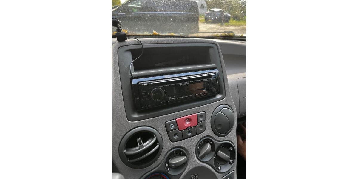 Fiat Panda 115.000 km 1.600 &euro; Esslingen Am Neckar 73734