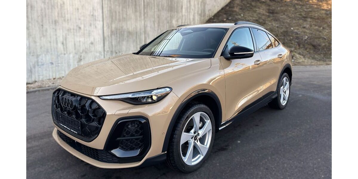 Audi Q5 2.000 km 60.500 &euro; Essingen­­­ 73457