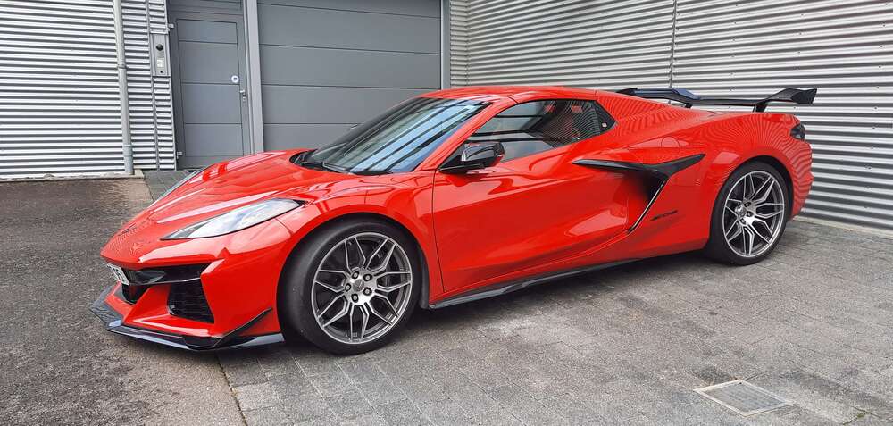 Corvette Z06 3.900 km 199.900 &euro; Großbettlingen 72663