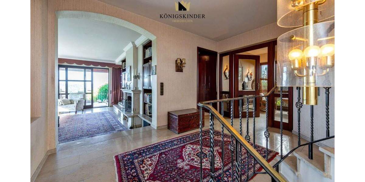 Einfamilienhaus Schorndorf - 7 Zimmer, 240 m&sup2;, 980.000&euro; | Angebot:25731507