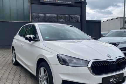 Skoda Fabia 86.473 km 9.499 &euro; Salach 73084