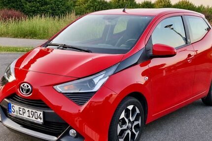 Toyota Aygo (X) 52.900 km 10.599 &euro; Weinstadt 71384