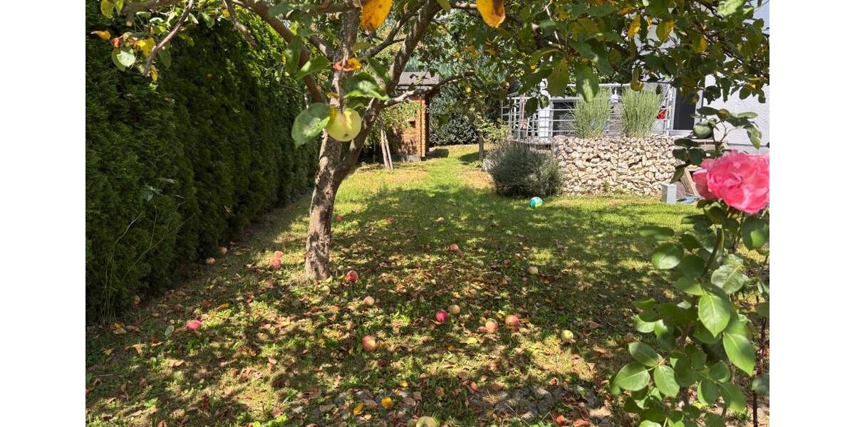 Einfamilienhaus Mögglingen - 7 Zimmer, 143 m&sup2;, 540.000&euro; | Angebot:27088359