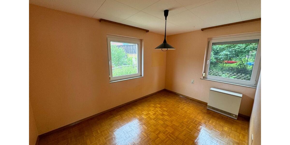 Mehrfamilienhaus, Wohnhaus Schwäbisch Gmünd Bargau - 9 Zimmer, 189 m&sup2;, 279.000&euro; | Angebot:26358257