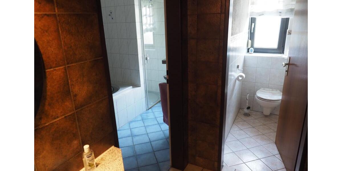 Einfamilienhaus Schwäbisch Gmünd - 9 Zimmer, 185 m&sup2;, 499.000&euro; | Angebot:25050487