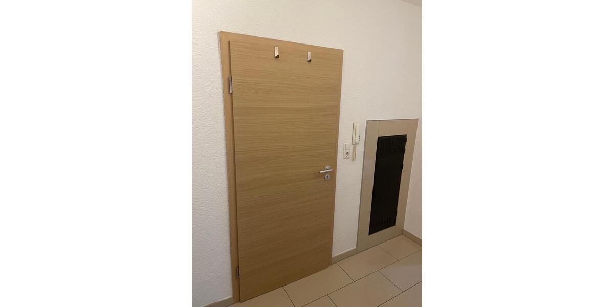 Etagenwohnung Dettingen an der Erms - 2 Zimmer, 65 m&sup2;, 990&euro; | Angebot:25966472