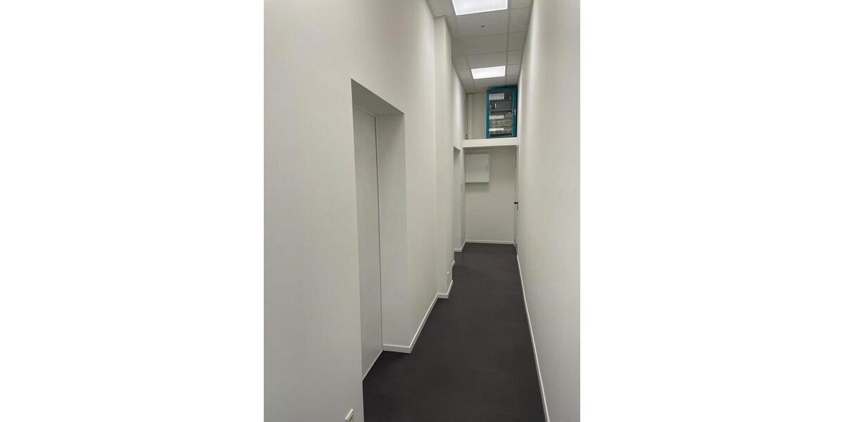 Gewerbeobjekt Göppingen Bruckwasen - 3.500&euro; | Angebot:26635211