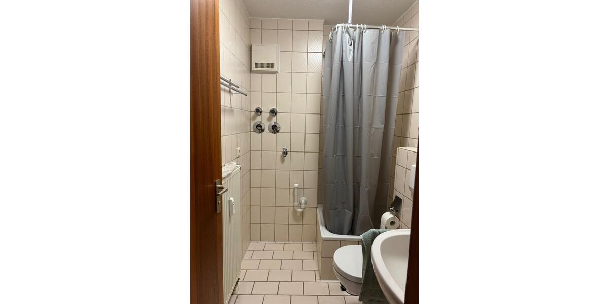 Etagenwohnung Adelberg - 1.5 Zimmer, 30 m&sup2;, 420&euro; | Angebot:25973908