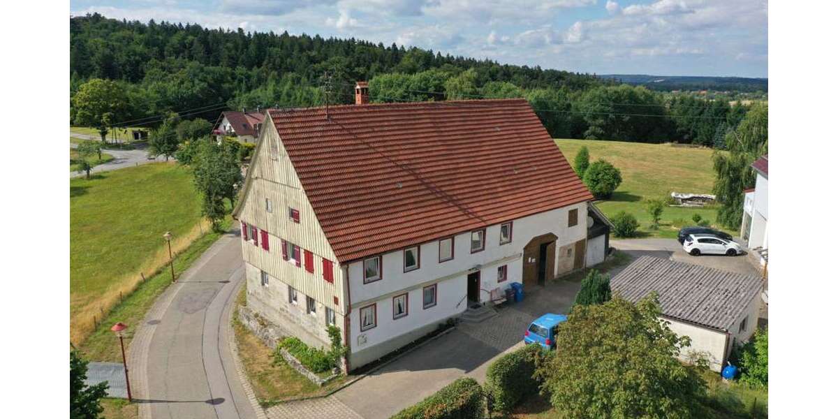 Einfamilienhaus Gschwend - 5 Zimmer, 263 m&sup2;, 299.000&euro; | Angebot:25470970