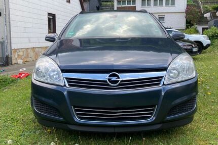 Opel Astra 330.000 km 1.200 &euro; Neidlingen 73272