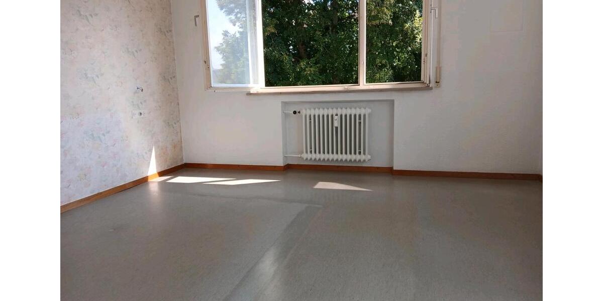 Etagenwohnung Rechberghausen - 4 Zimmer, 108 m&sup2;, 285.000&euro; | Angebot:27092128