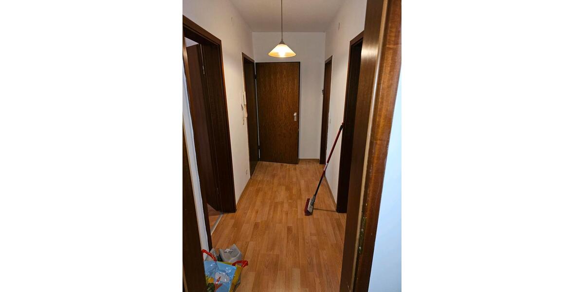Etagenwohnung Fellbach - 3 Zimmer, 60 m&sup2;, 240.000&euro; | Angebot:27019420