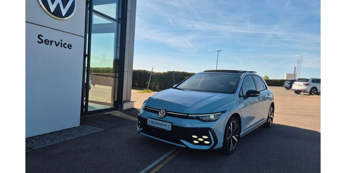 VW Golf 13.200 km 39.890 &euro; Böhmenkirch 89558