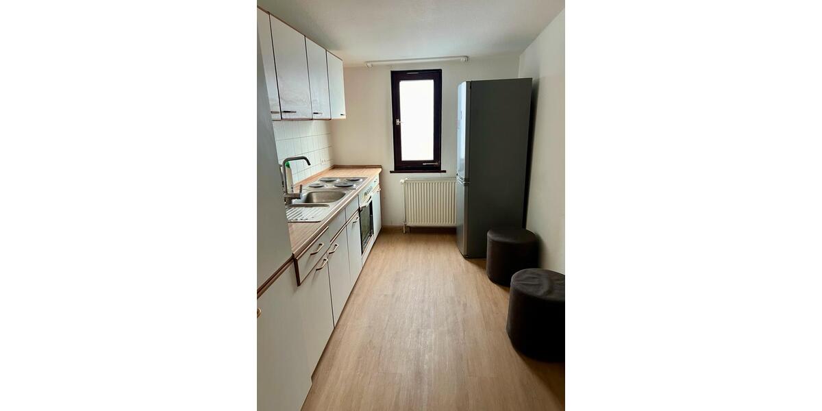 Dachgeschoßwohnung Nürtingen - 3.5 Zimmer, 60 m&sup2;, 165.000&euro; | Angebot:25791433