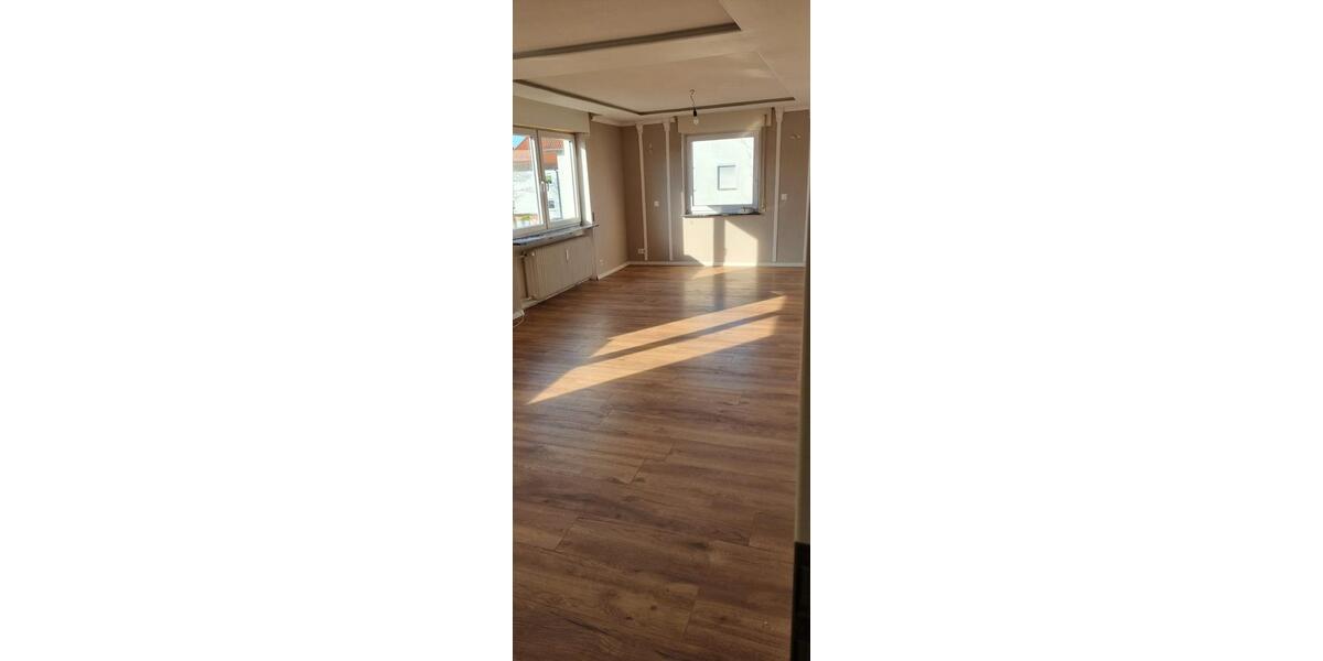 Mehrfamilienhaus, Wohnhaus Reichenbach an der Fils - 8 Zimmer, 195 m&sup2;, 599.000&euro; | Angebot:26697389