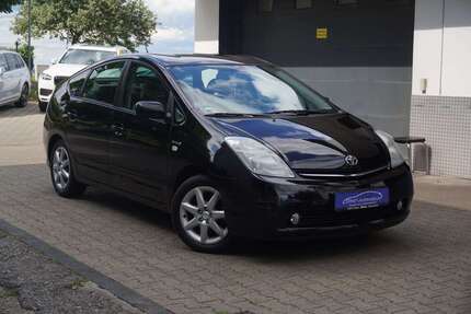 Toyota Prius 223.000 km 5.999 &euro; Owen 73277