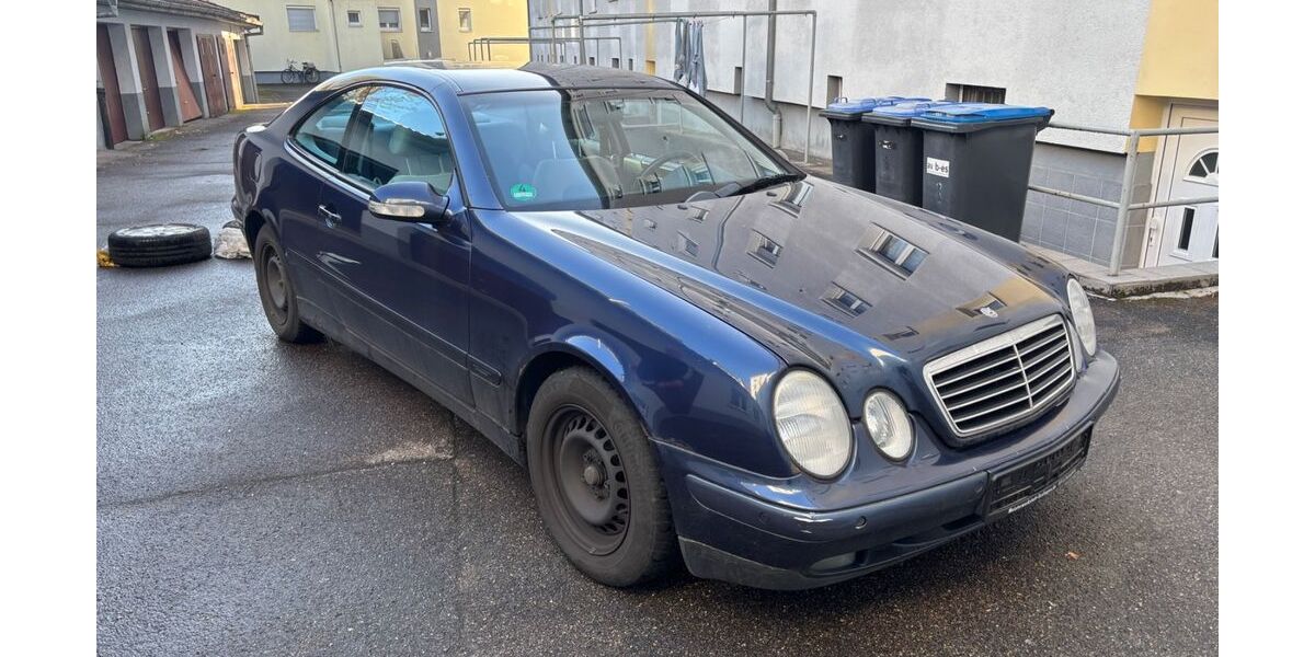 Mercedes-Benz CLK 200 116.211 km 2.550 &euro; Göppingen 73035