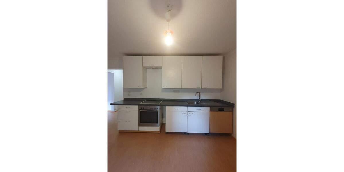 Erdgeschoßwohnung Bad Urach - 3 Zimmer, 76 m&sup2;, 850&euro; | Angebot:26020871