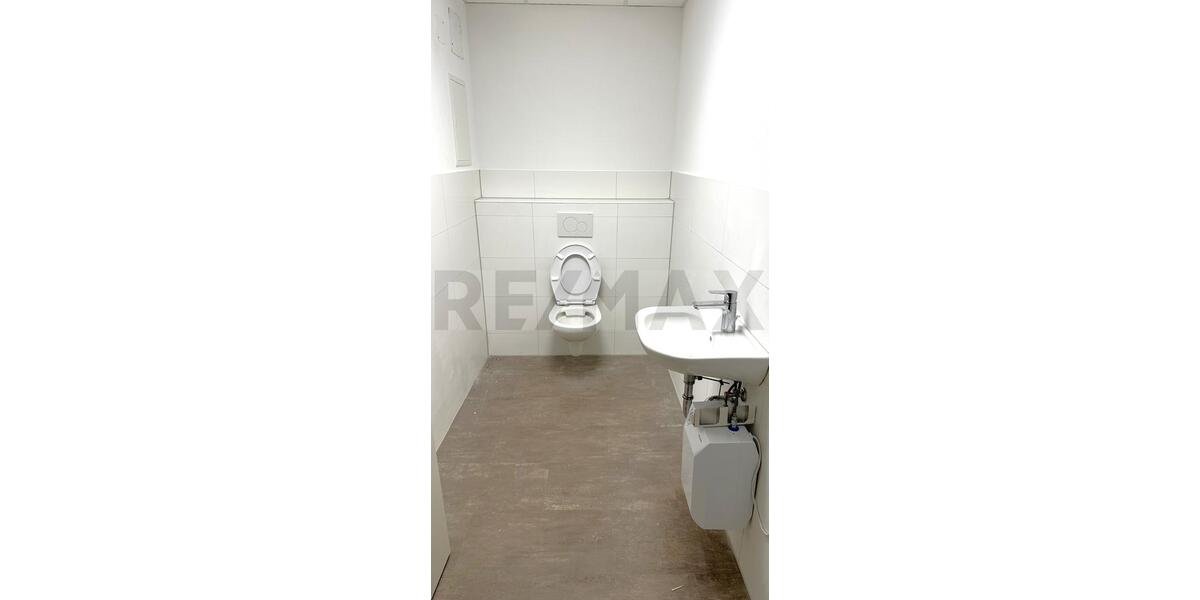 Gewerbeobjekt Göppingen - 10&euro; | Angebot:23936749