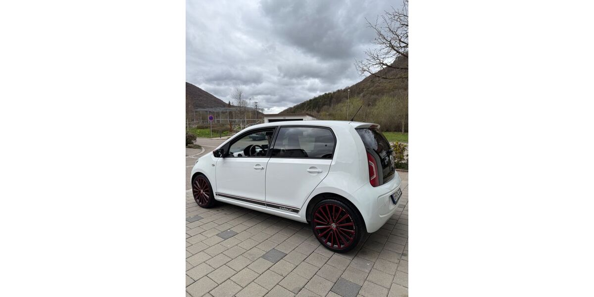 VW up! 123.280 km 5.999 &euro; Bad überkingen 73337