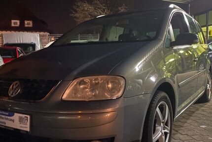 VW Touran 209.000 km 3.950 &euro; Schwäbisch Gmünd 73529